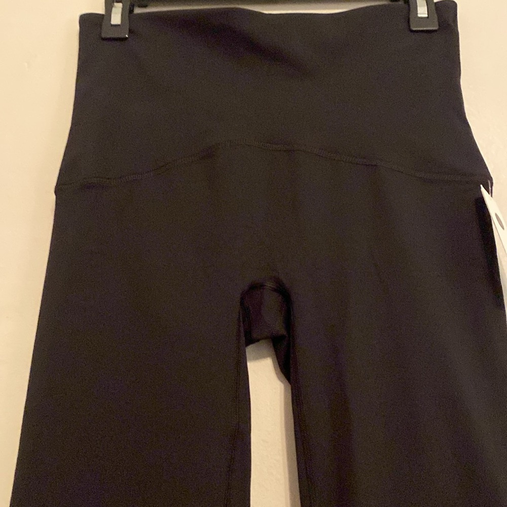 SPANX Black Booty Boost 7/8 Leggings [Size: L] - Picture 6 of 9